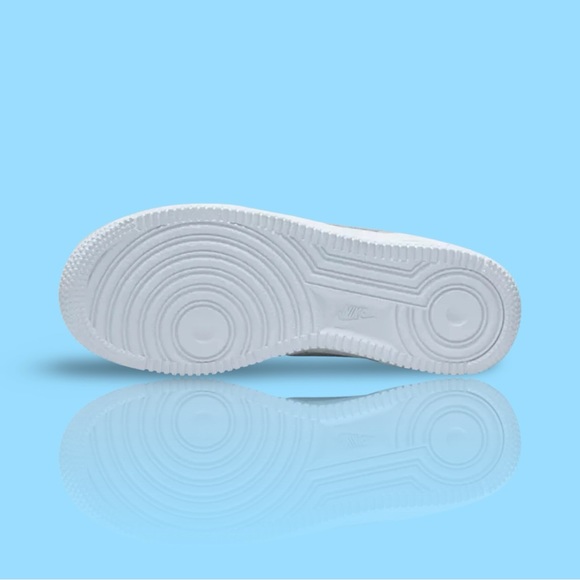 Nike Air Force 1 Low Pale Ivory/Grey Shoe - Picture 6 of 7